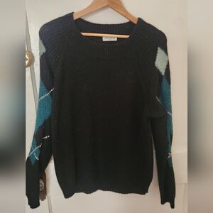 Vestique Size Medium Women's Black Argyle Sweater